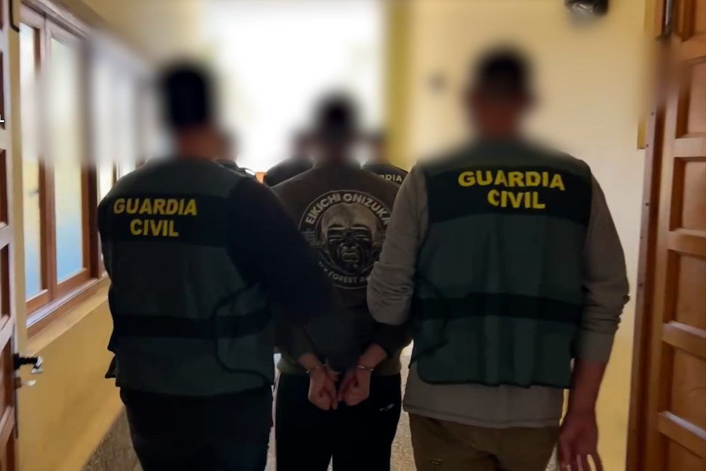Detenidas cinco personas por el secuestro de un joven en Calpe